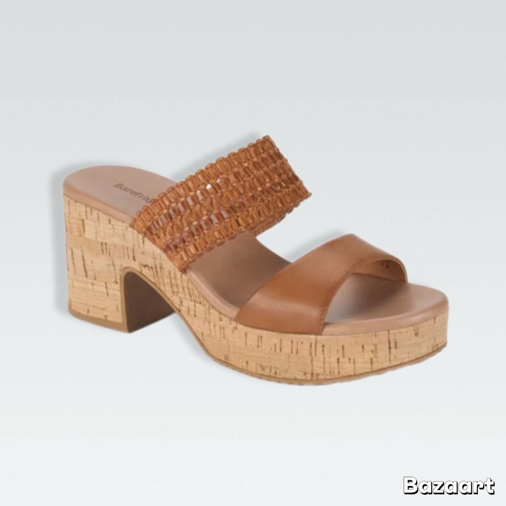 NWT Baretraps Platform Sandals